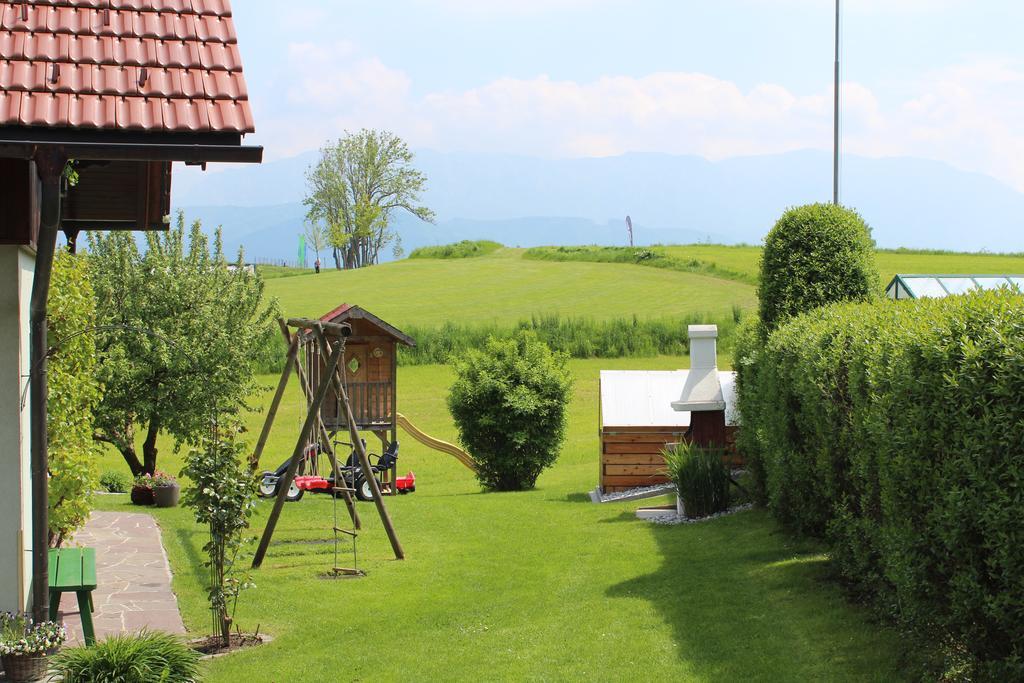 Ferienwohnung Seiringer Attersee Pokoj fotografie